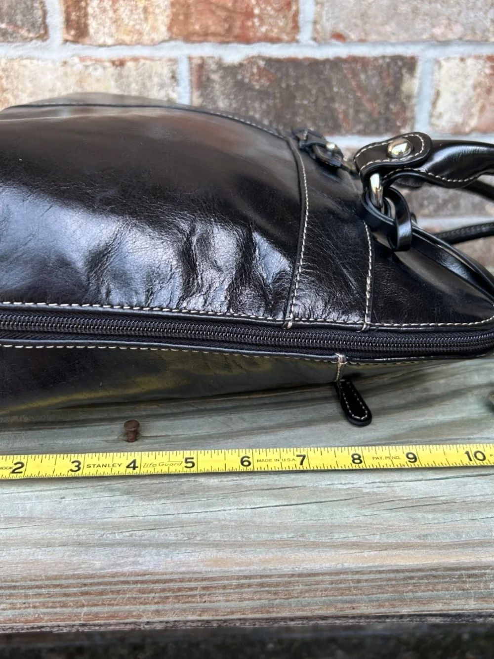 NWT, Giani Bernini Black Leather Purse